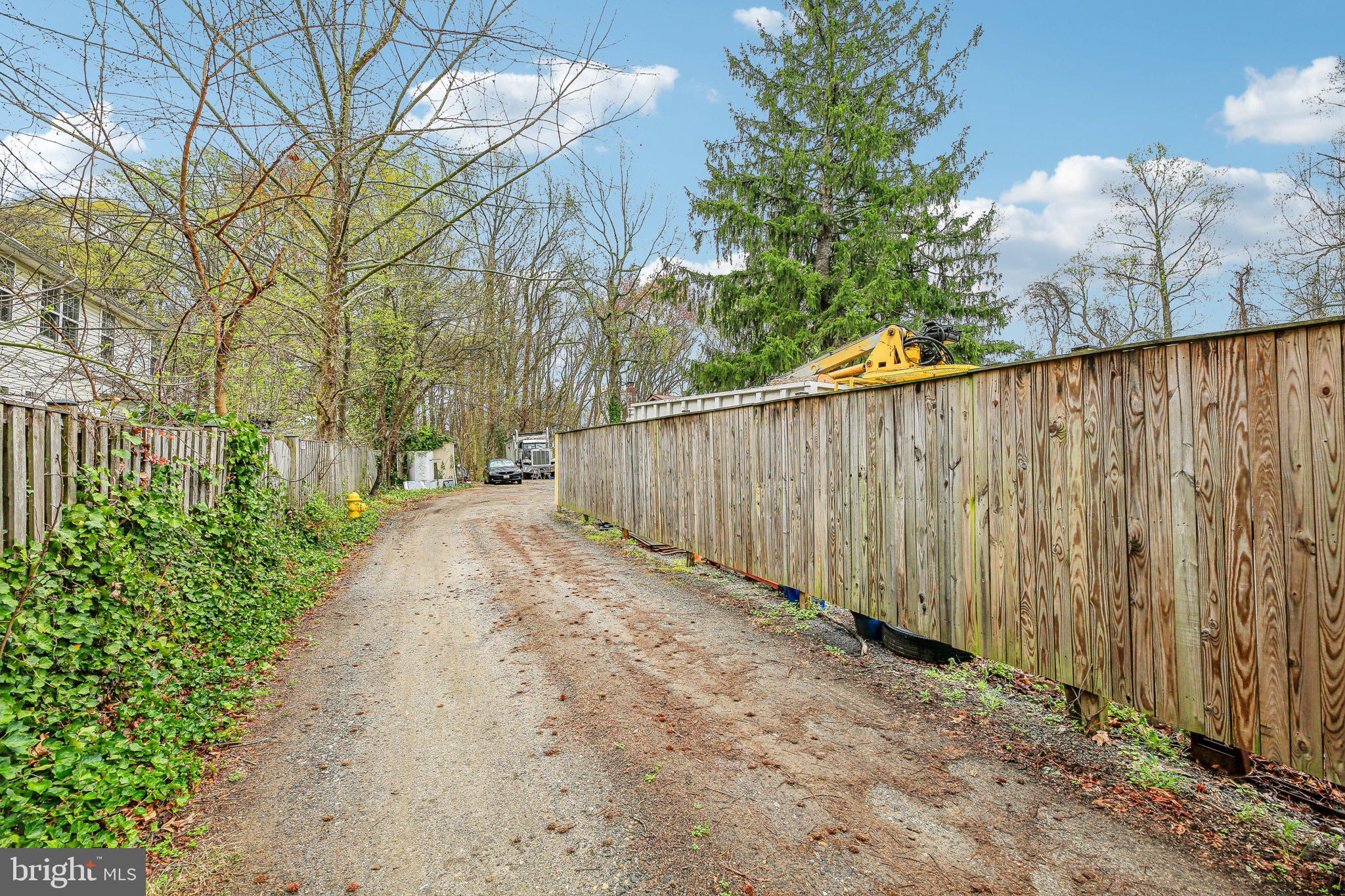 1109 MD RT 3 NORTH LANE