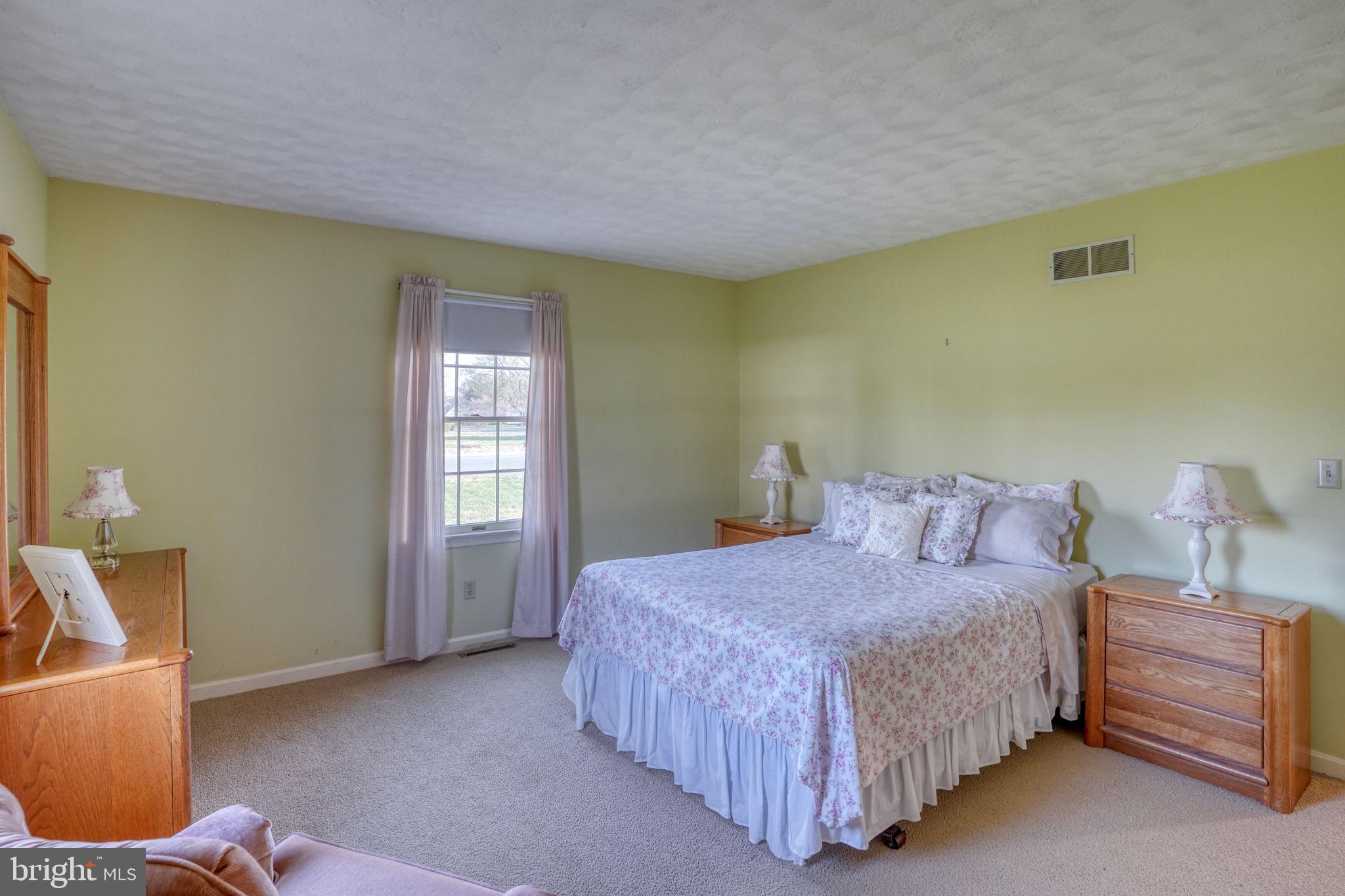 SHAWNEE ACRES ADDIT - Residential