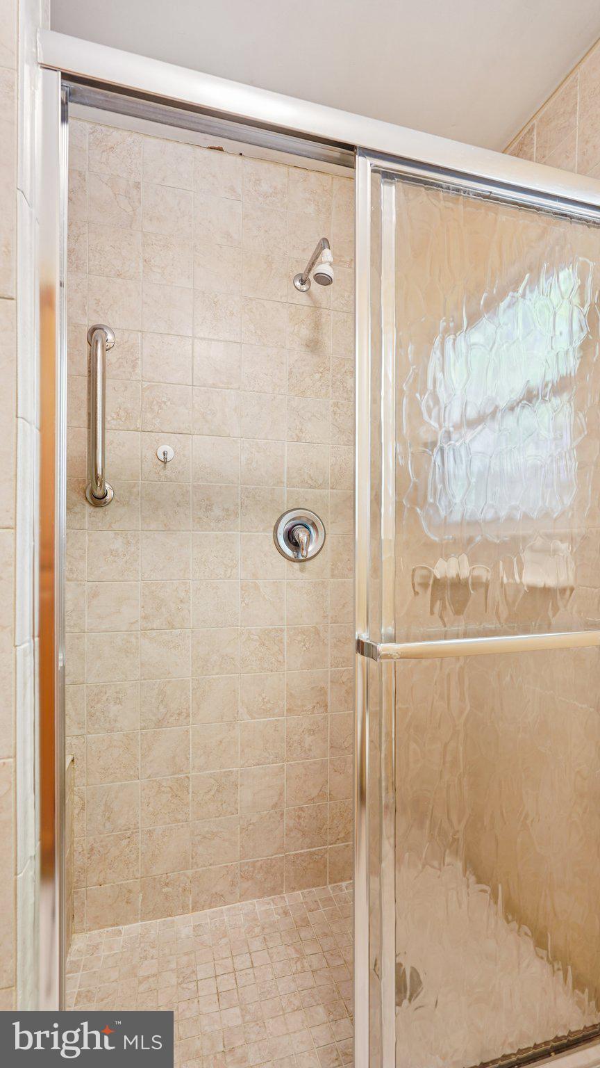 VISTA WOODS - Residential