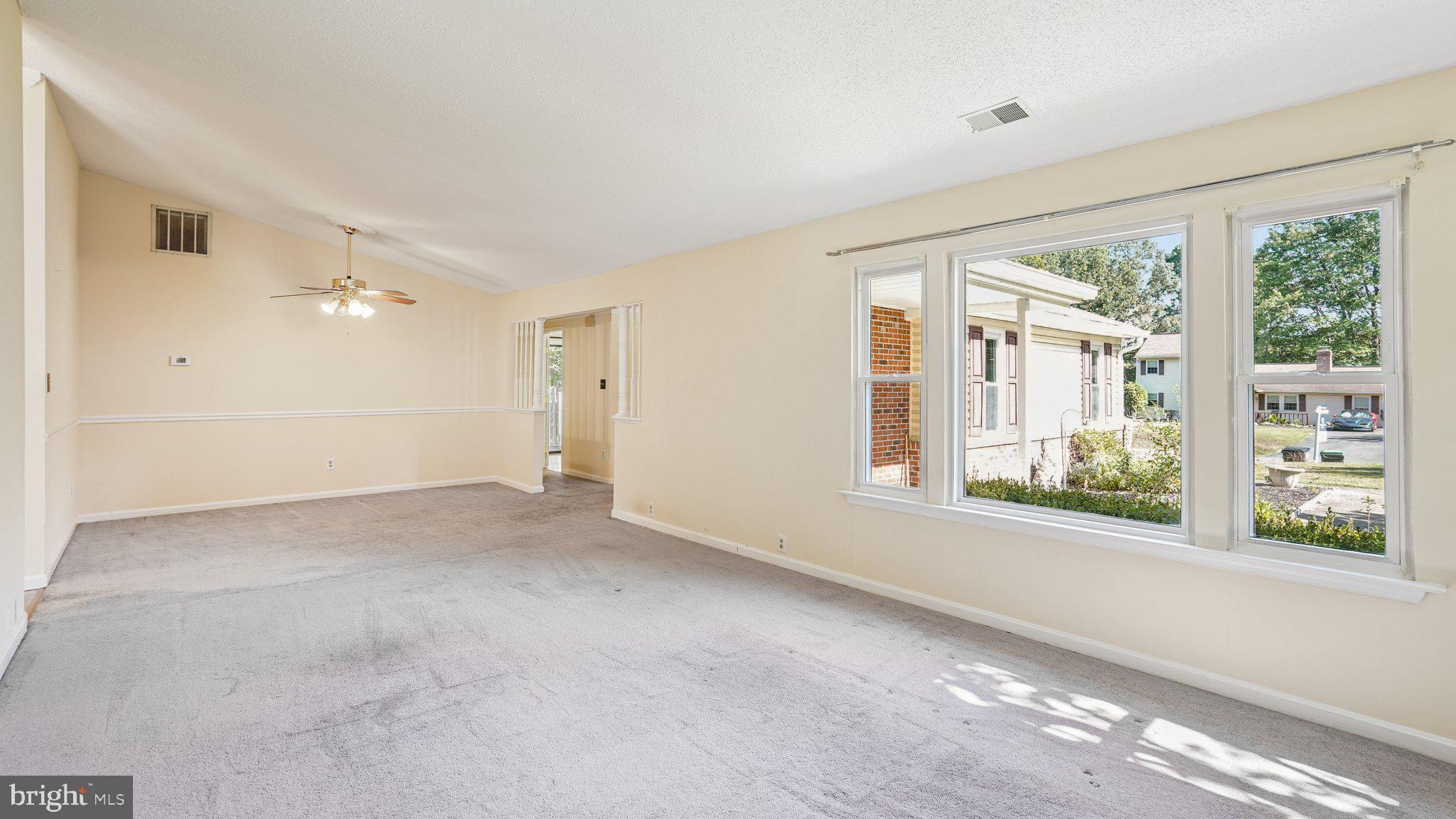 VISTA WOODS - Residential