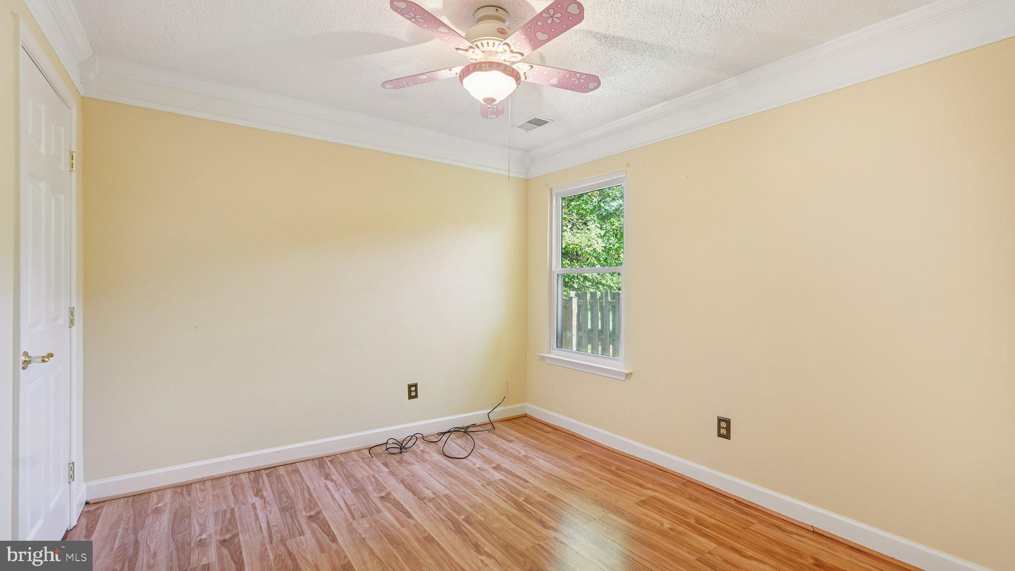 VISTA WOODS - Residential