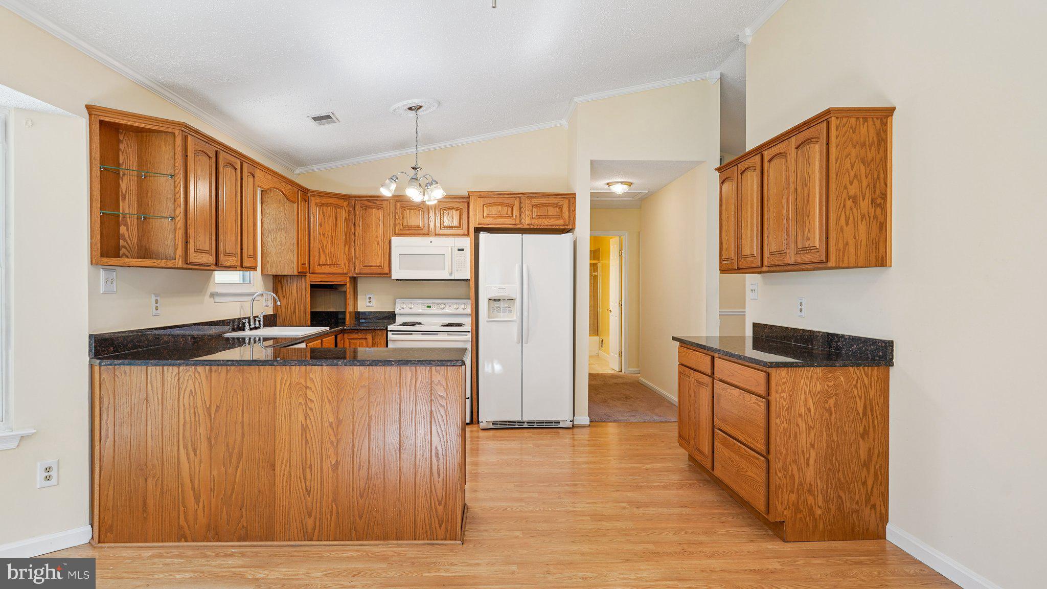 VISTA WOODS - Residential