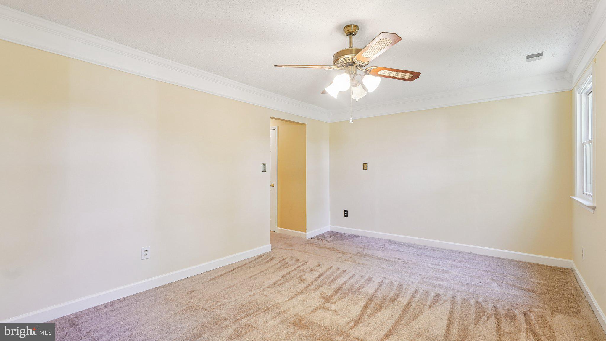 VISTA WOODS - Residential