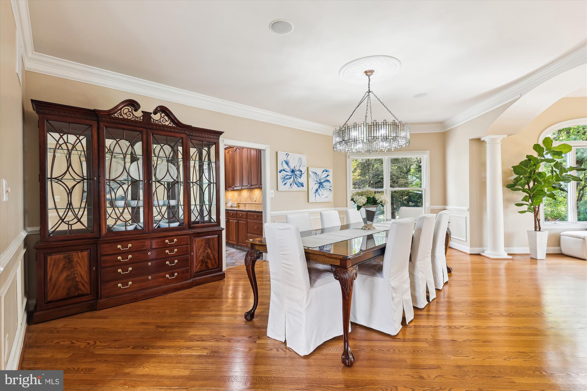 OAKTON CHASE - Residential