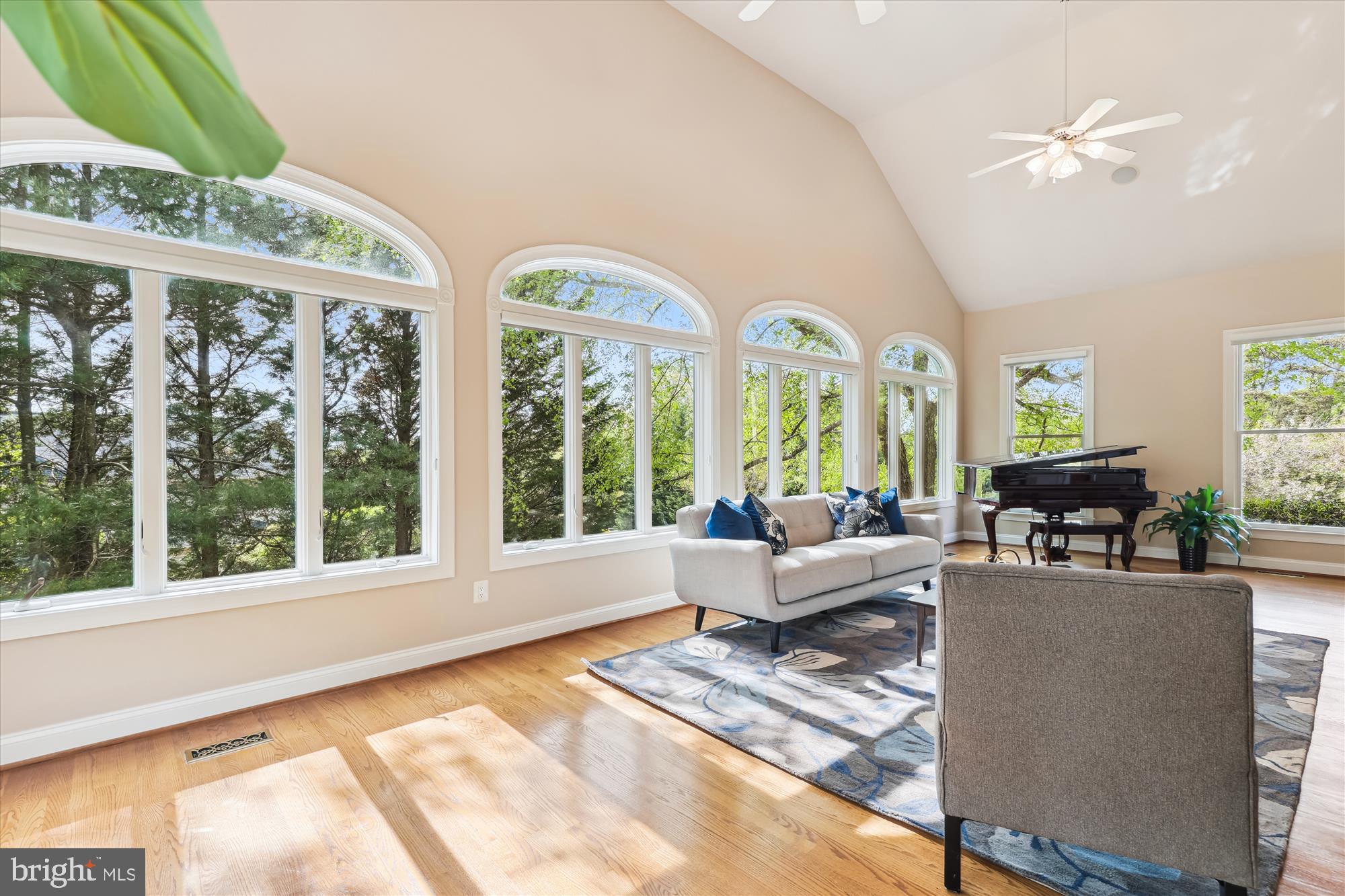 OAKTON CHASE - Residential