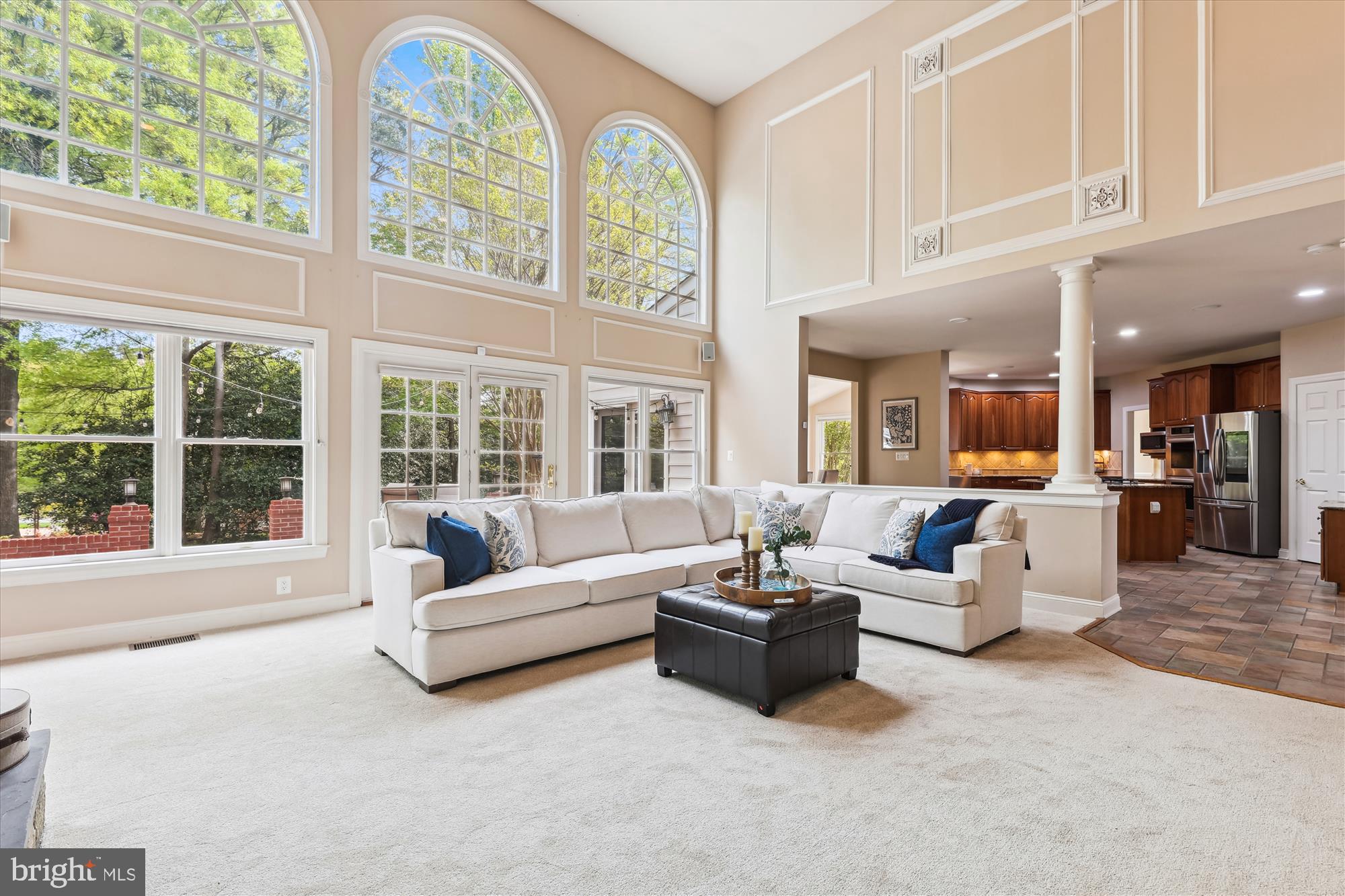 OAKTON CHASE - Residential