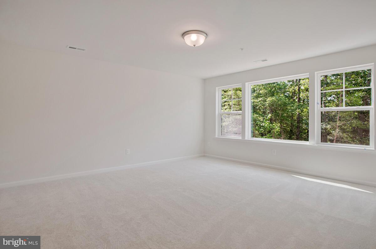 RUE WOODS - Residential