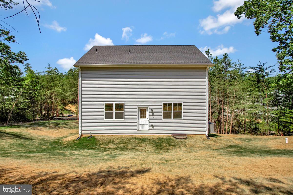 RUE WOODS - Residential