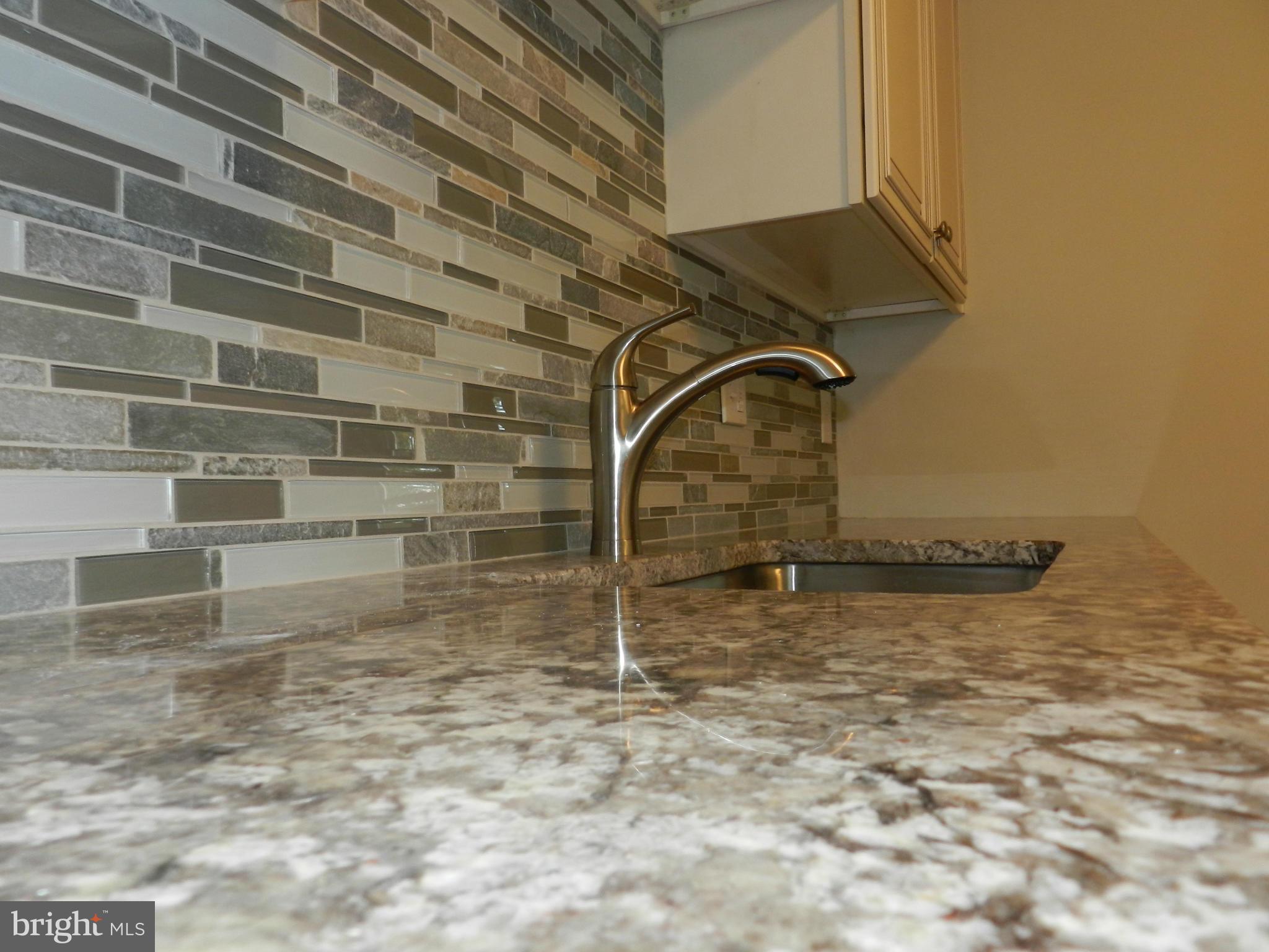 HUNTERS CREEK - Residential