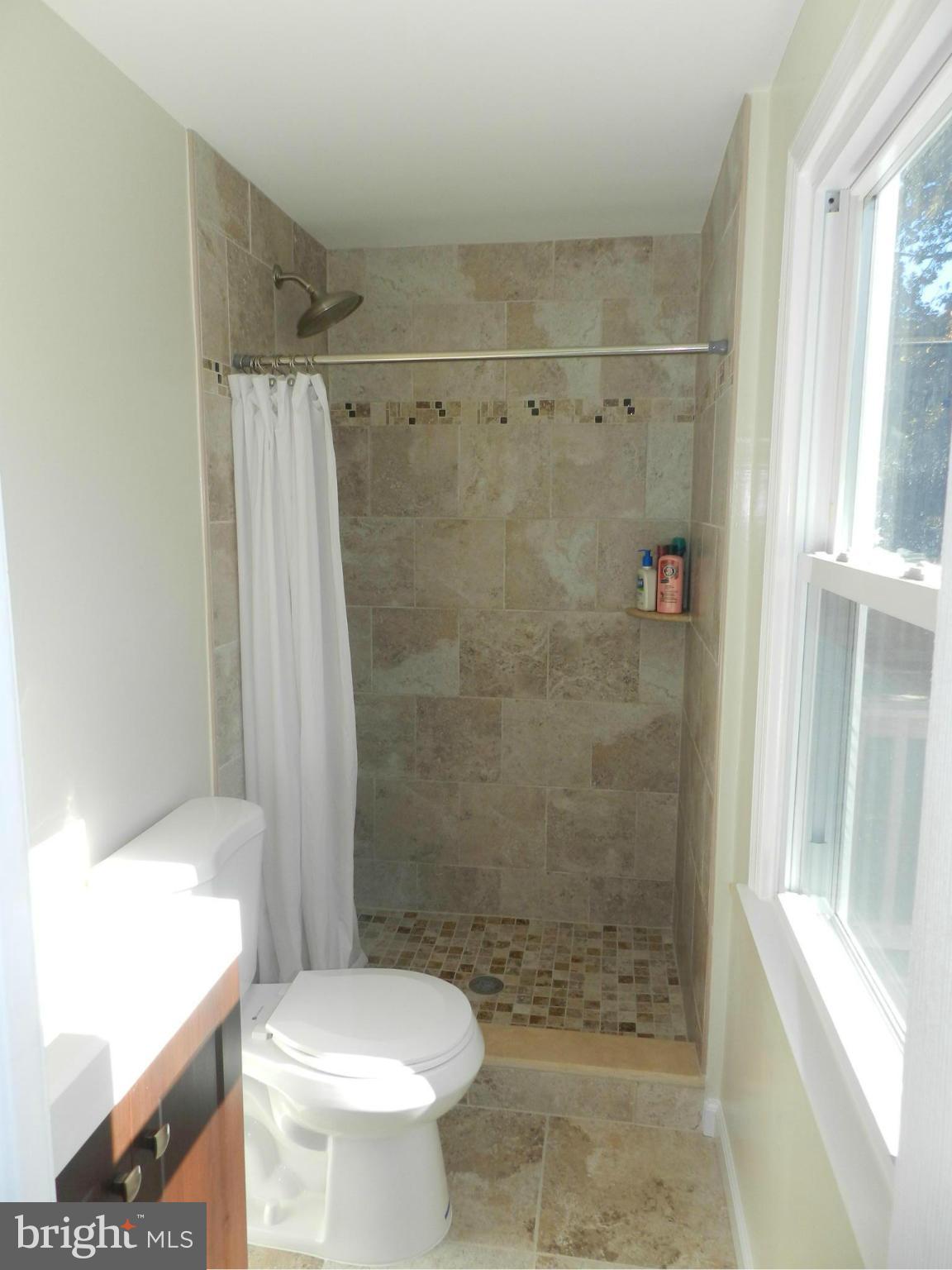 HUNTERS CREEK - Residential