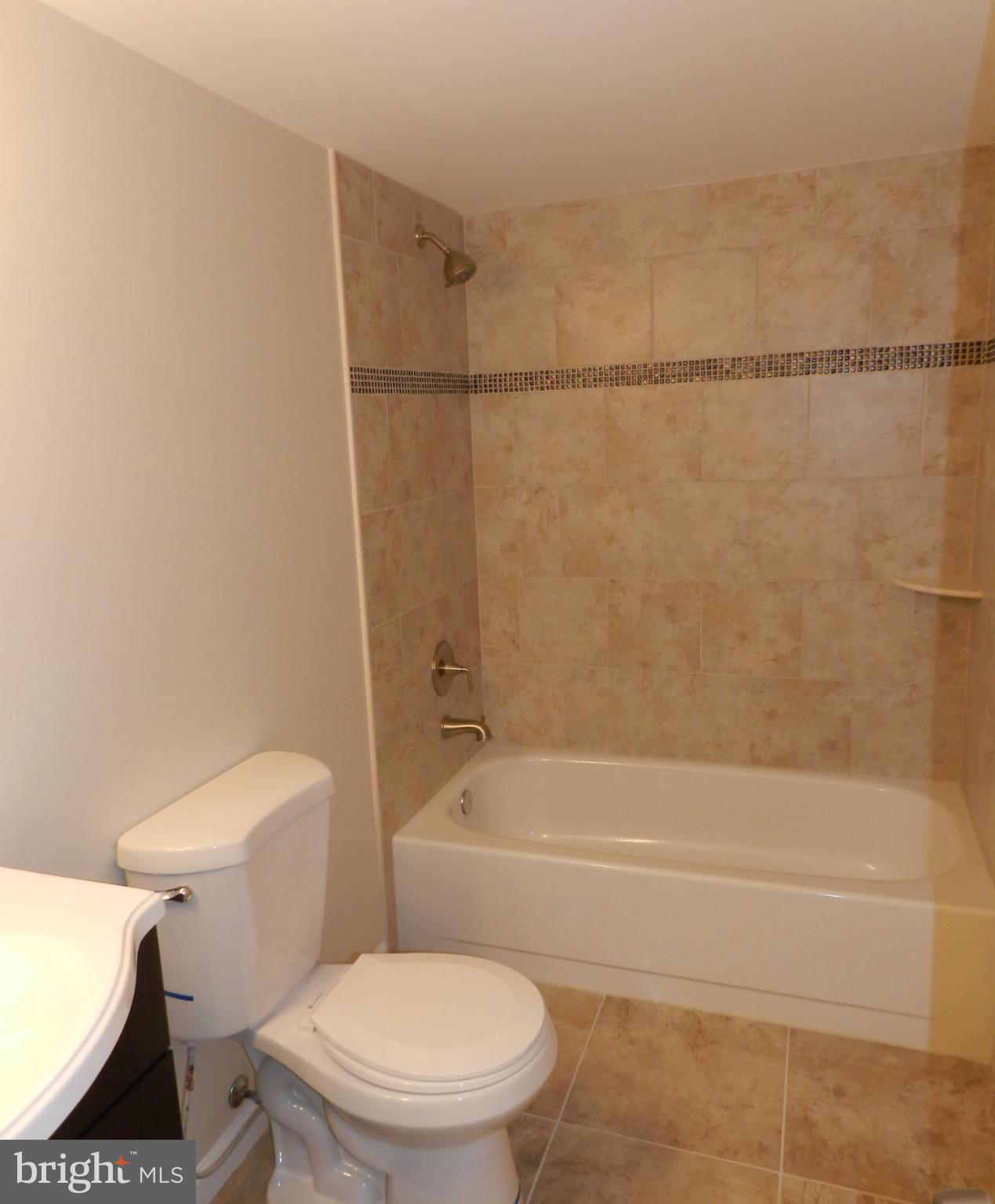 HUNTERS CREEK - Residential