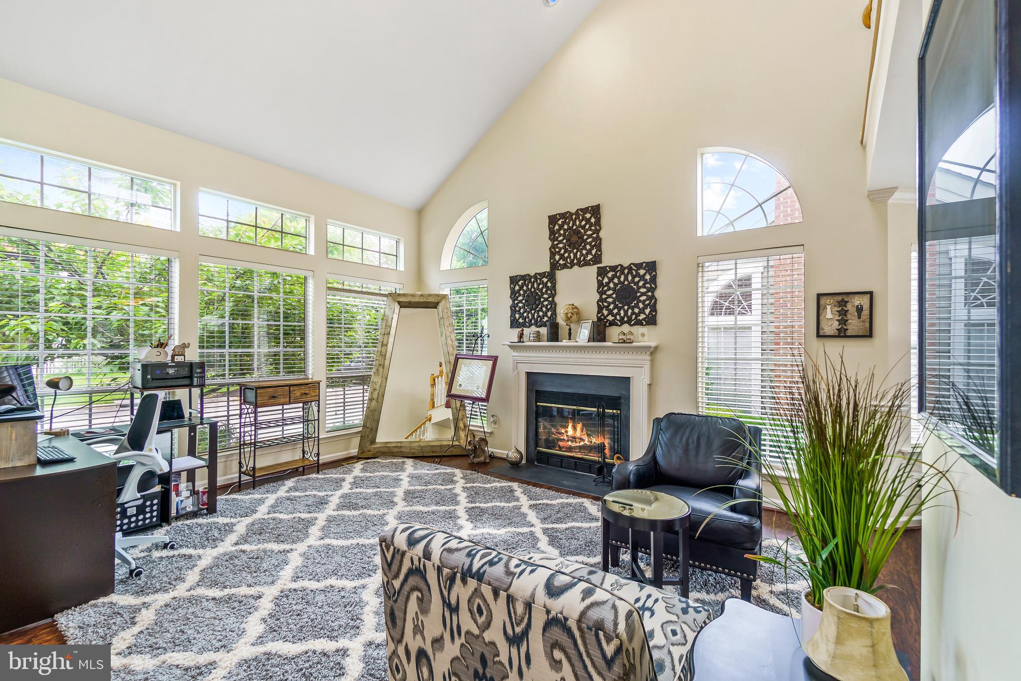 OCCOQUAN POINTE CONDO - Residential