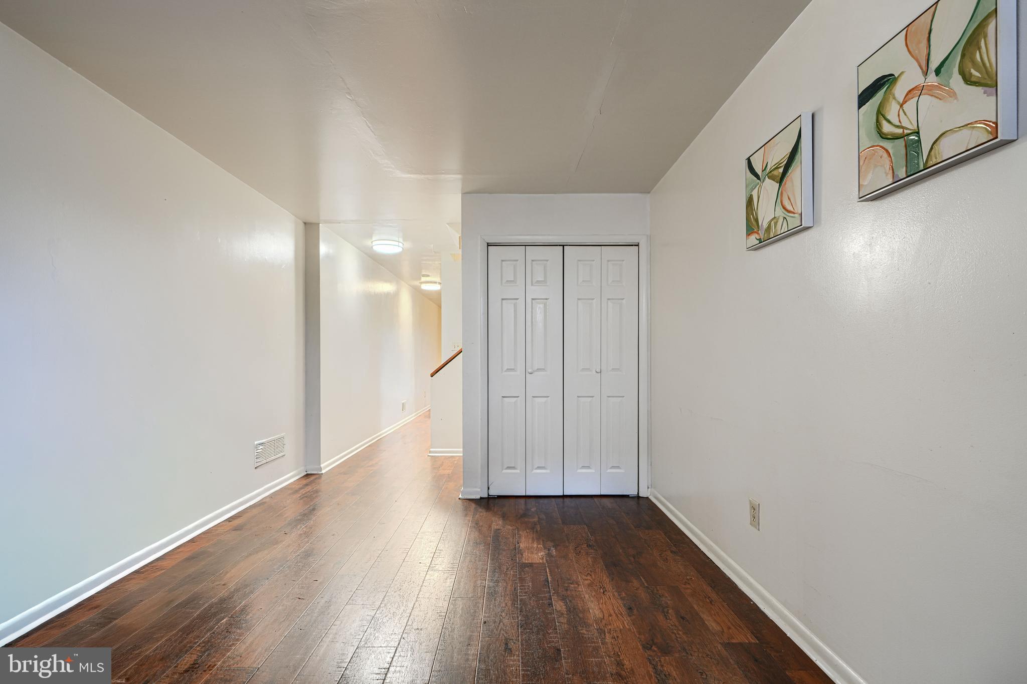 1507 E FAIRMOUNT AVENUE