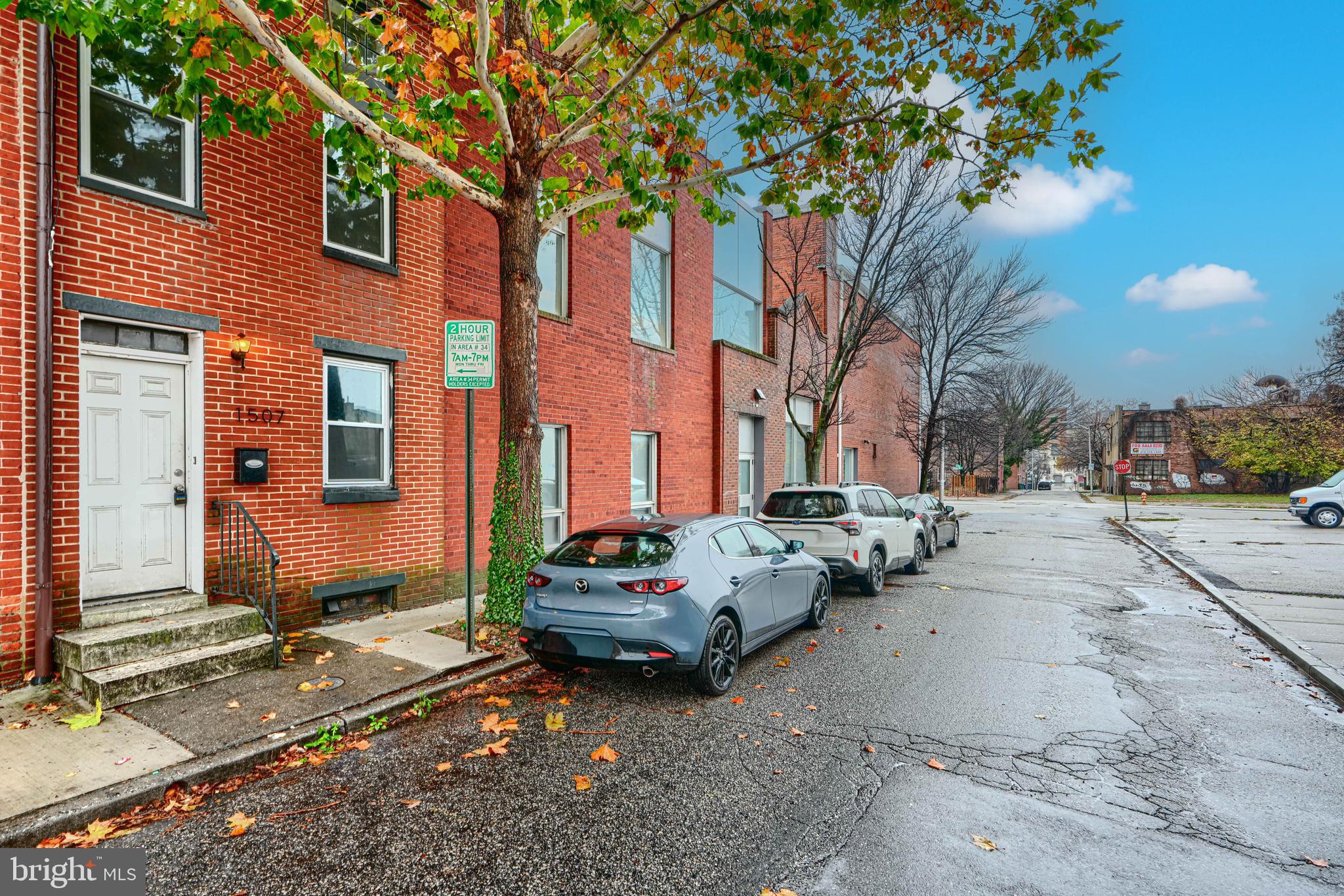 1507 E FAIRMOUNT AVENUE