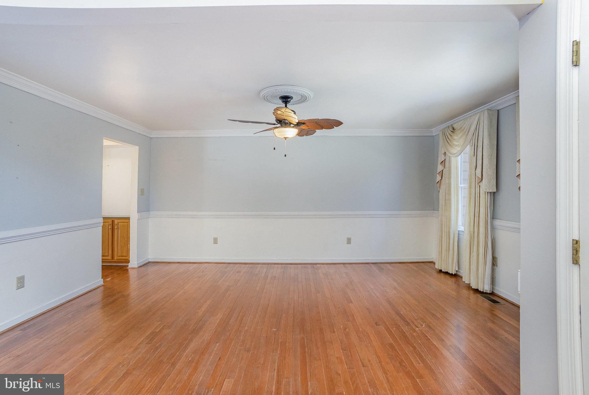 CREEKSIDE - Residential