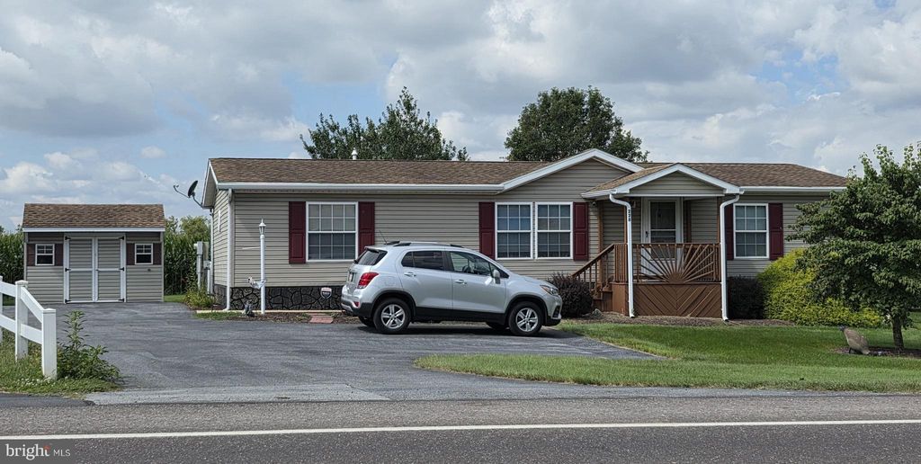 Photo of 228 S State Street, BROWNSTOWN, PA 17508 (MLS # PALA2077592)