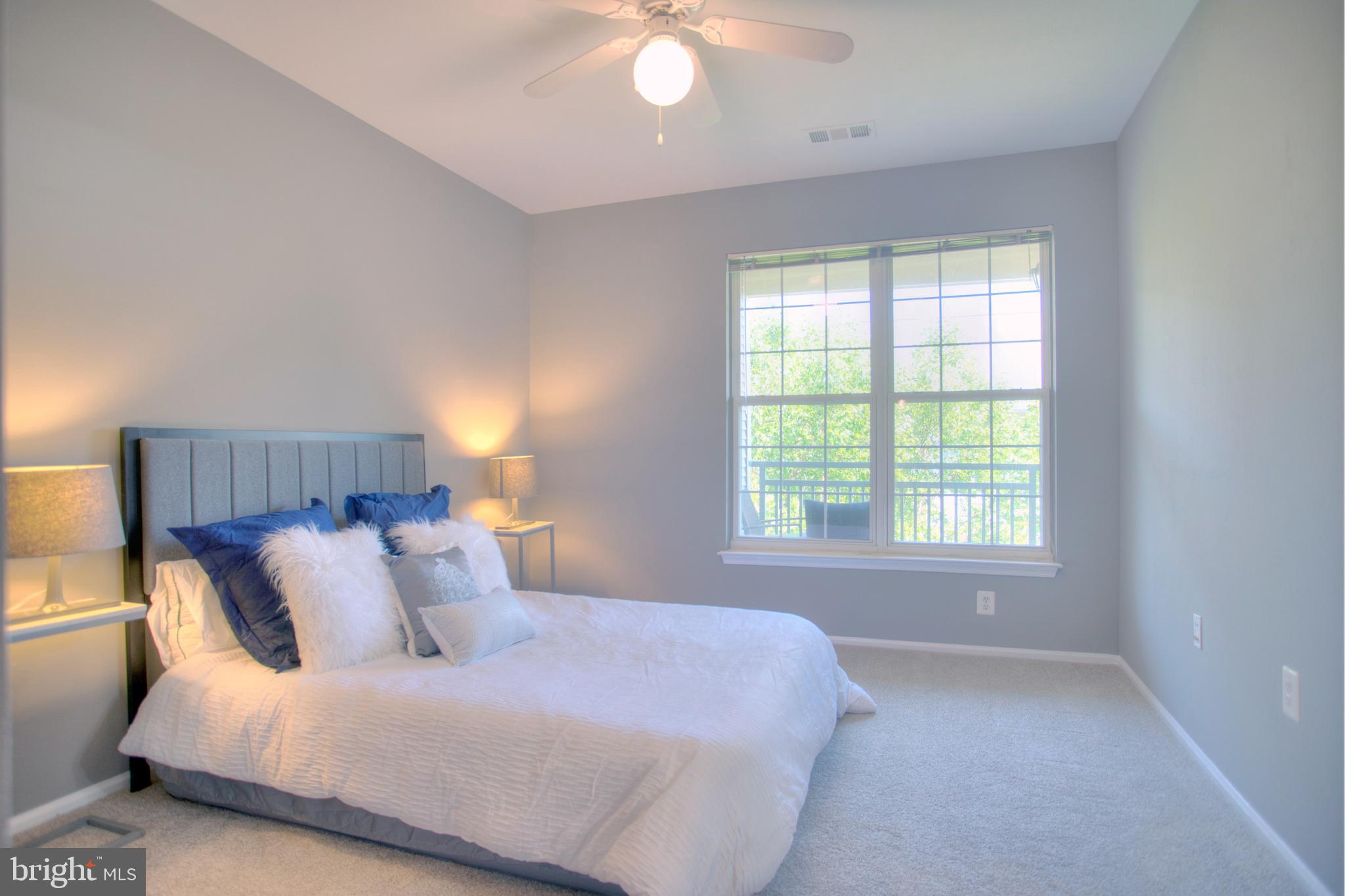 HIGH POINTE AT JEFFERSON PARK - Residential