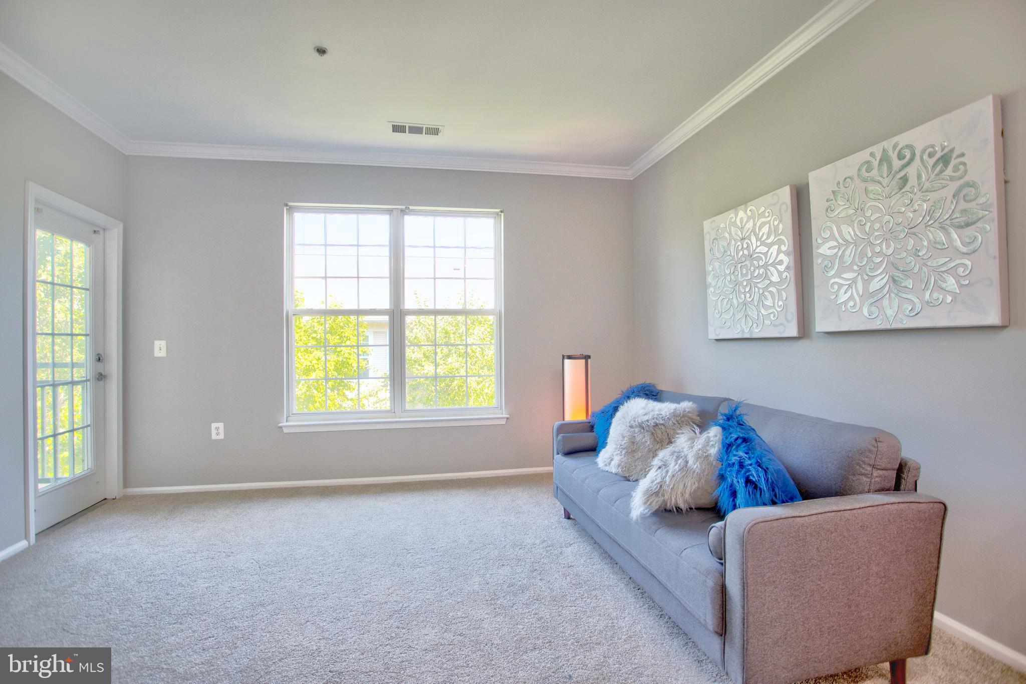 HIGH POINTE AT JEFFERSON PARK - Residential