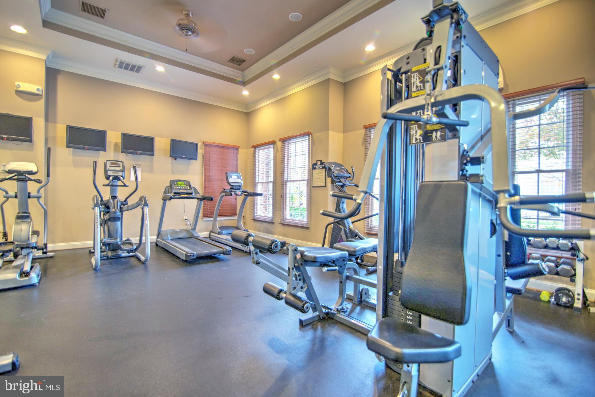 HIGH POINTE AT JEFFERSON PARK - Residential