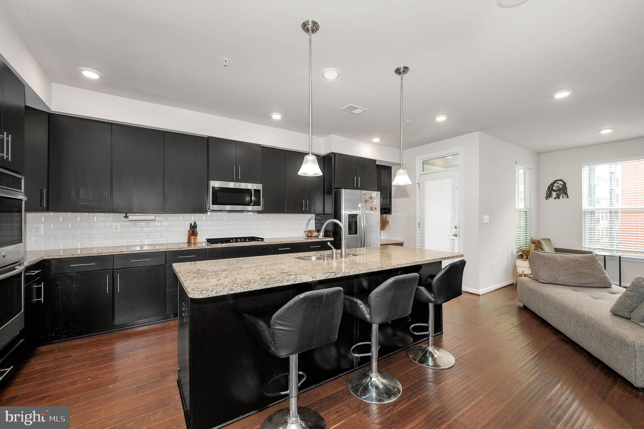 EDITORS PARK - Residential