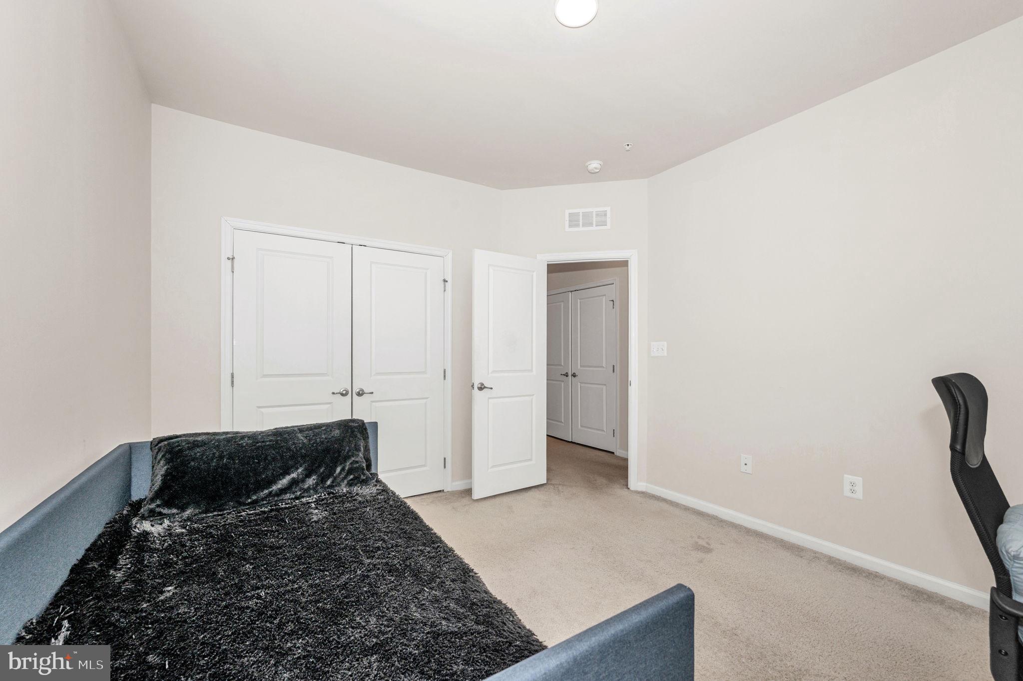 EDITORS PARK - Residential