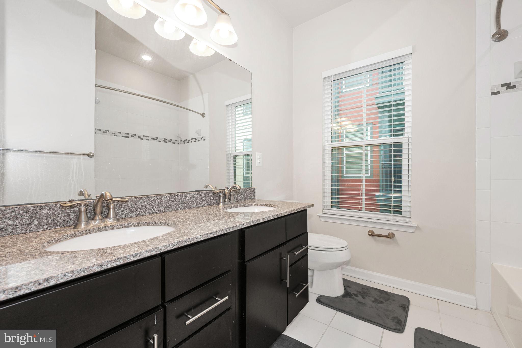 EDITORS PARK - Residential