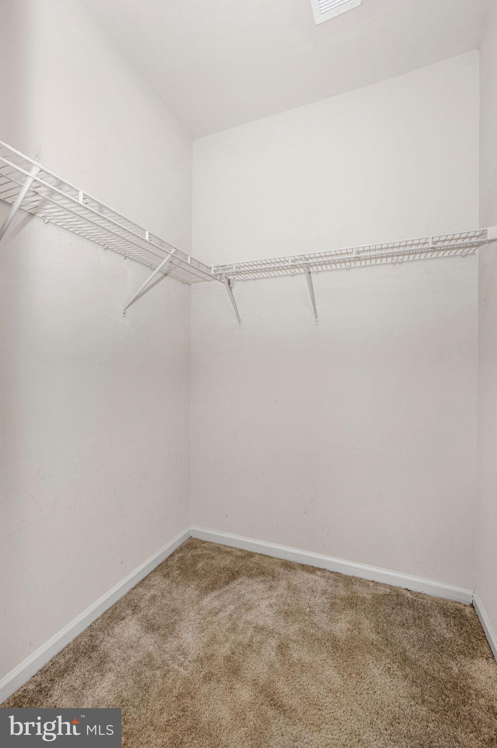 EDITORS PARK - Residential