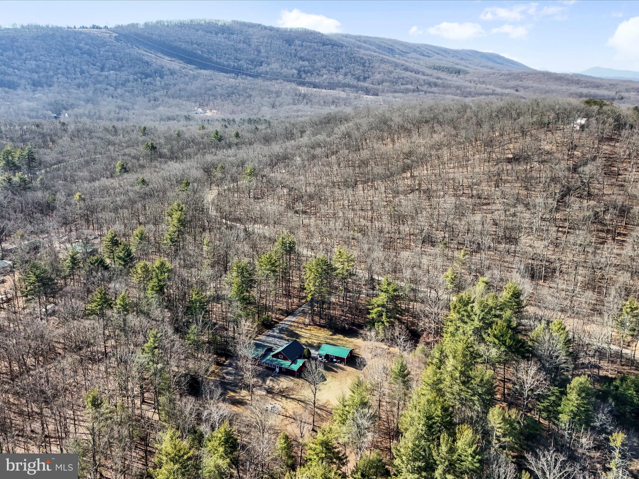 LAKE FERNDALE - Residential