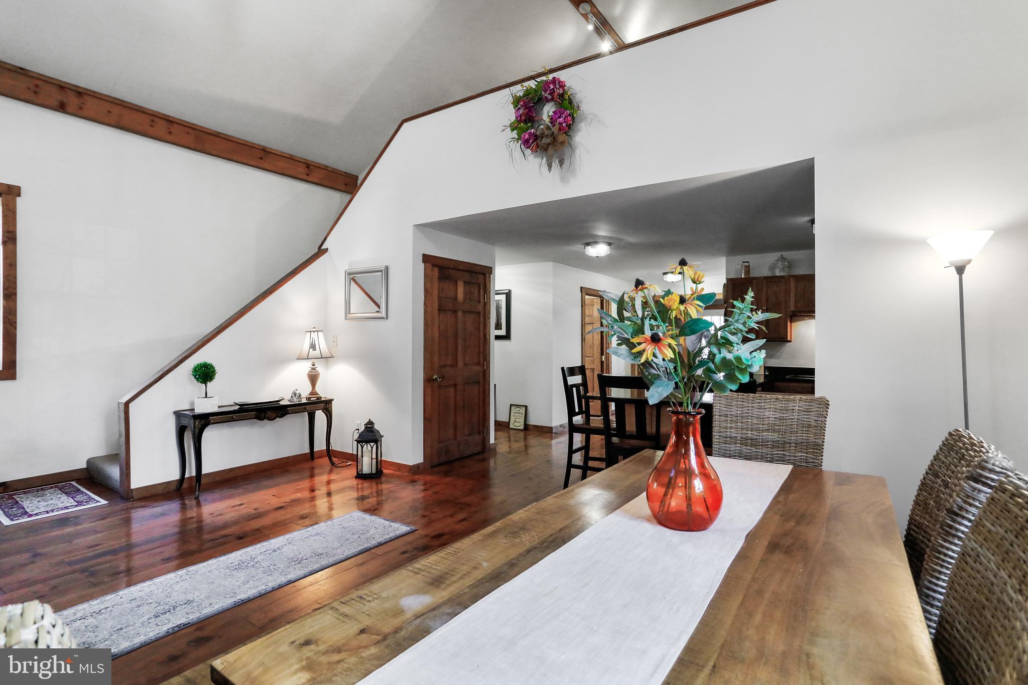 LAKE FERNDALE - Residential