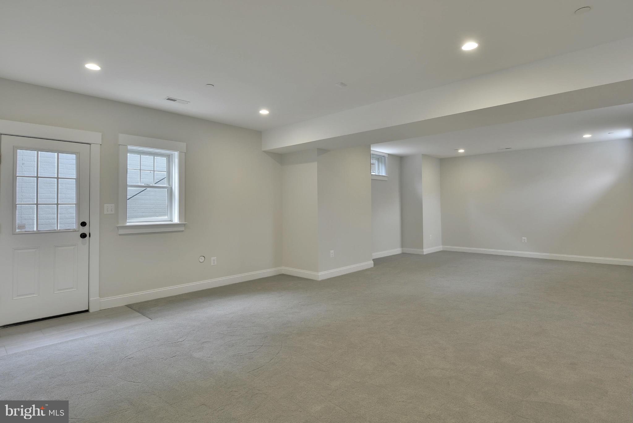 HILLMEAD - Residential