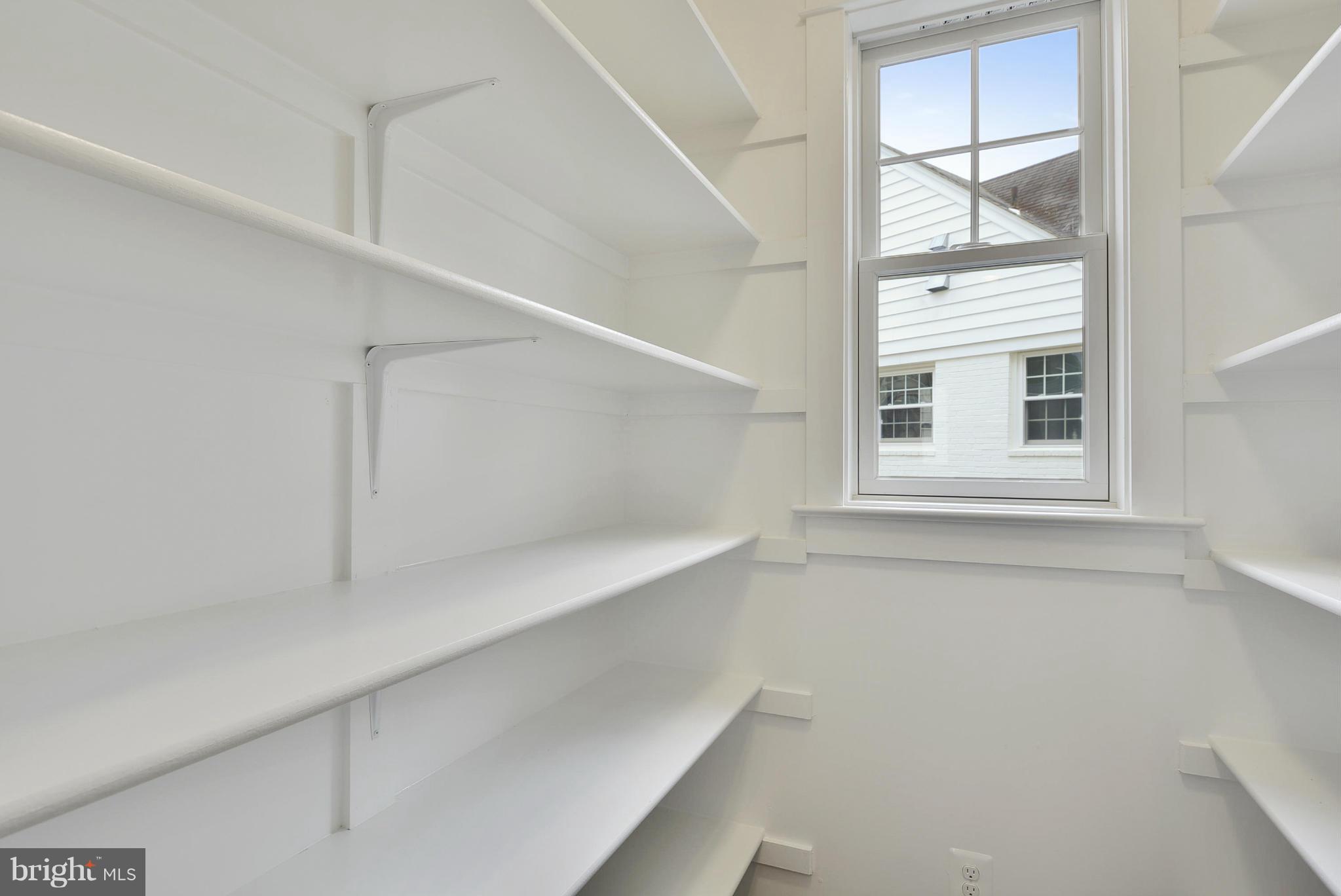 HILLMEAD - Residential