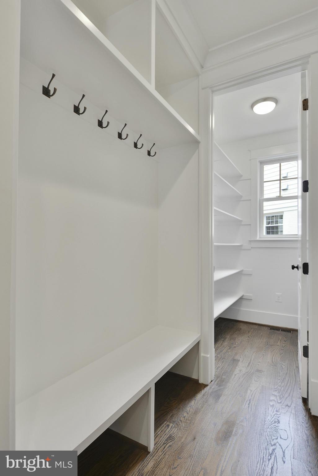 HILLMEAD - Residential