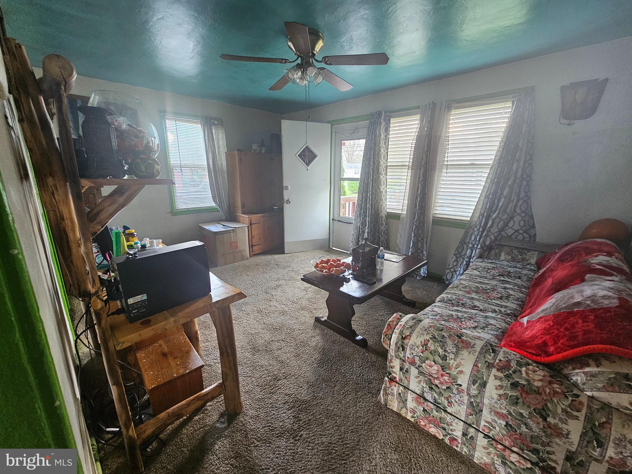 SWAN MEADOWS - Residential