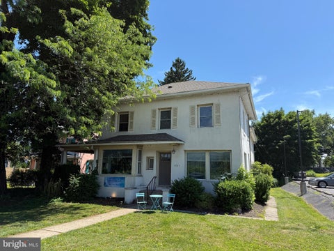 Photo of 4325 N Front Street, HARRISBURG, PA 17110 (MLS # PADA2063578)