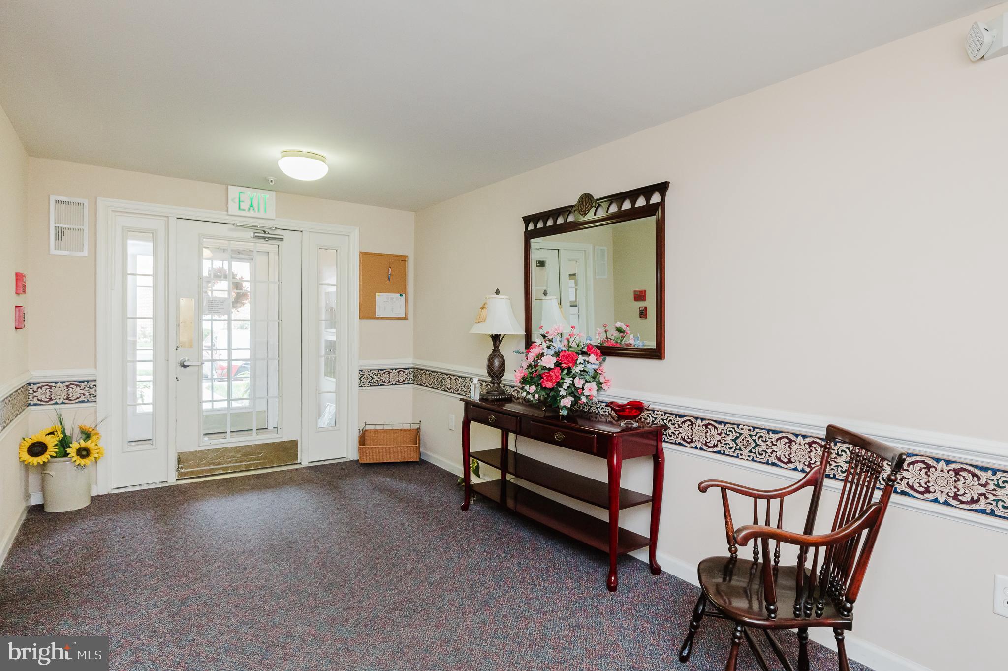 KINGS CROSSING - Residential