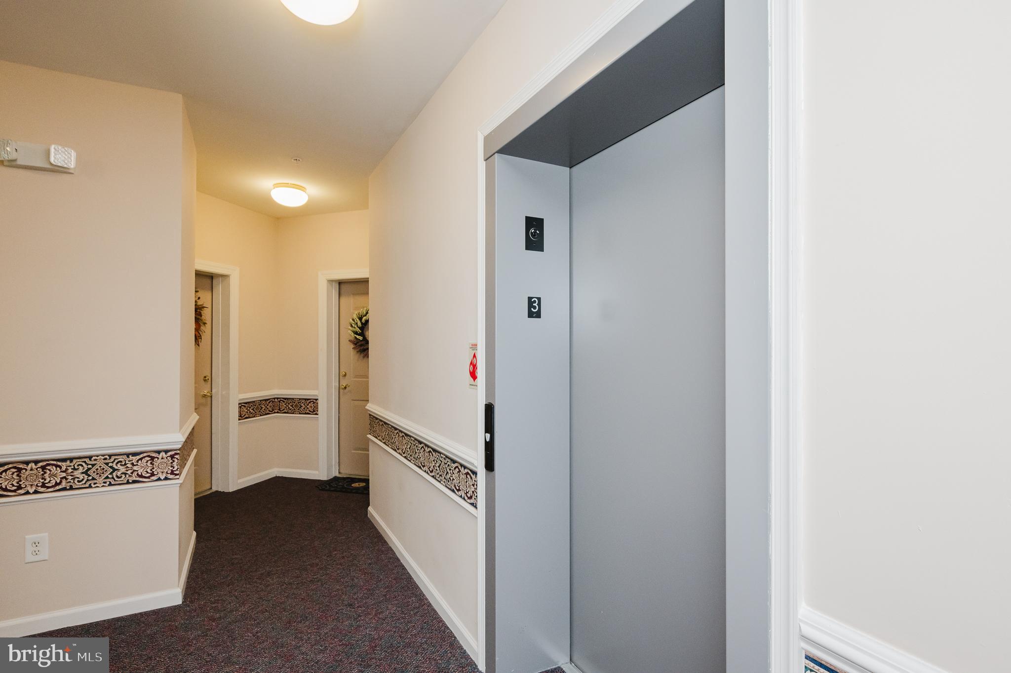 KINGS CROSSING - Residential