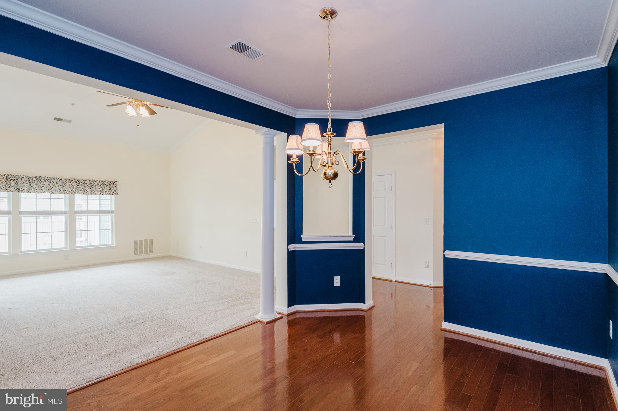 KINGS CROSSING - Residential