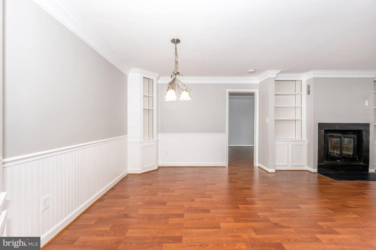 WATERS HOUSE - Residential Lease