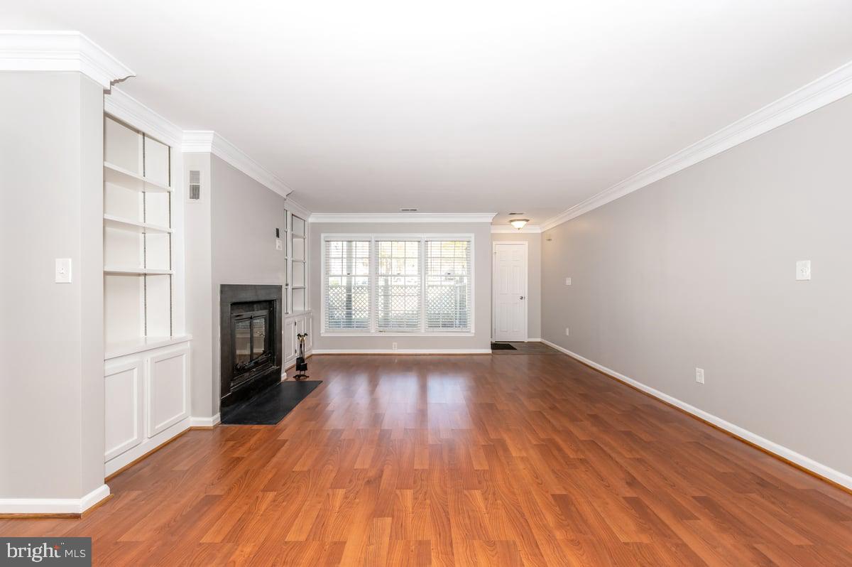 WATERS HOUSE - Residential Lease