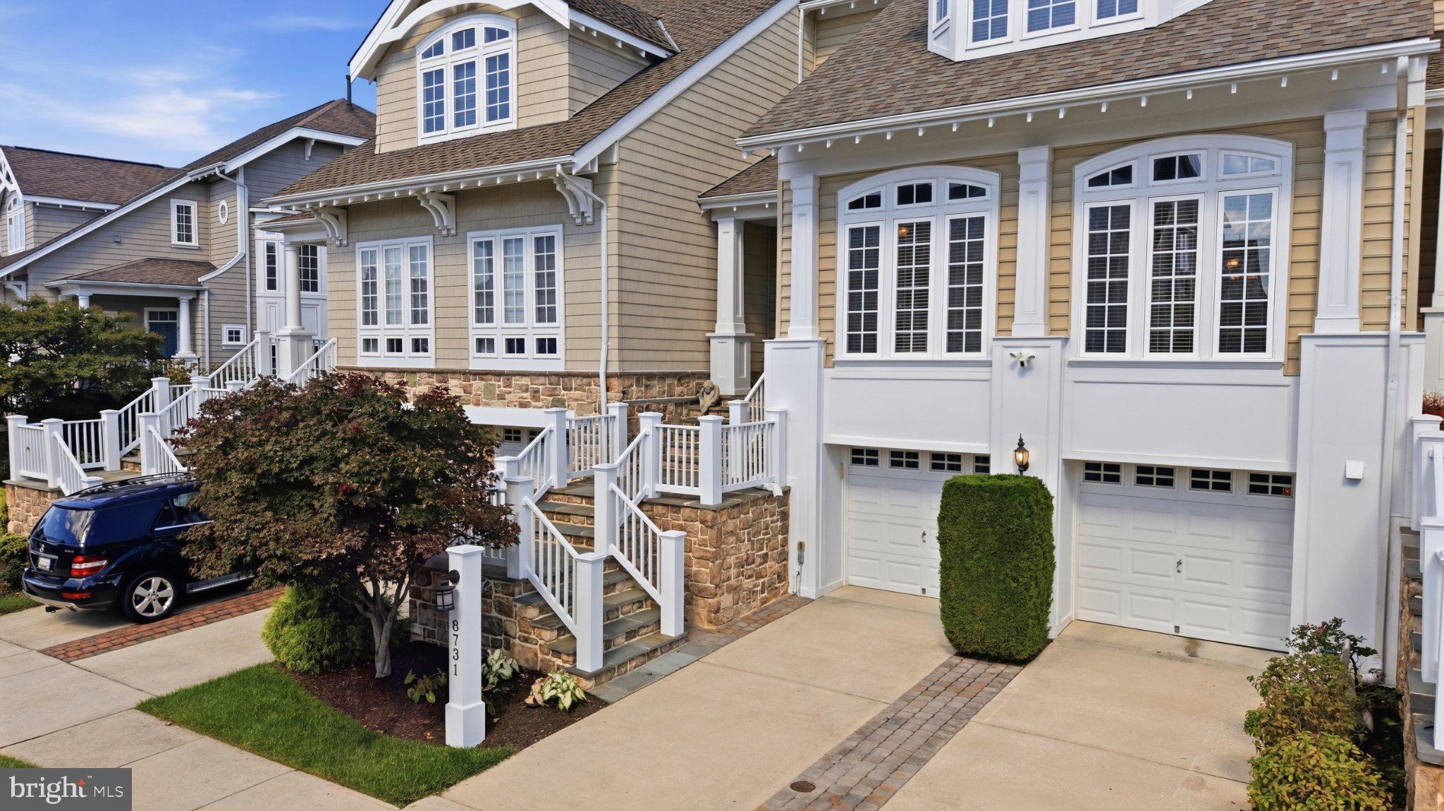 8731 LAKE EDGE DRIVE