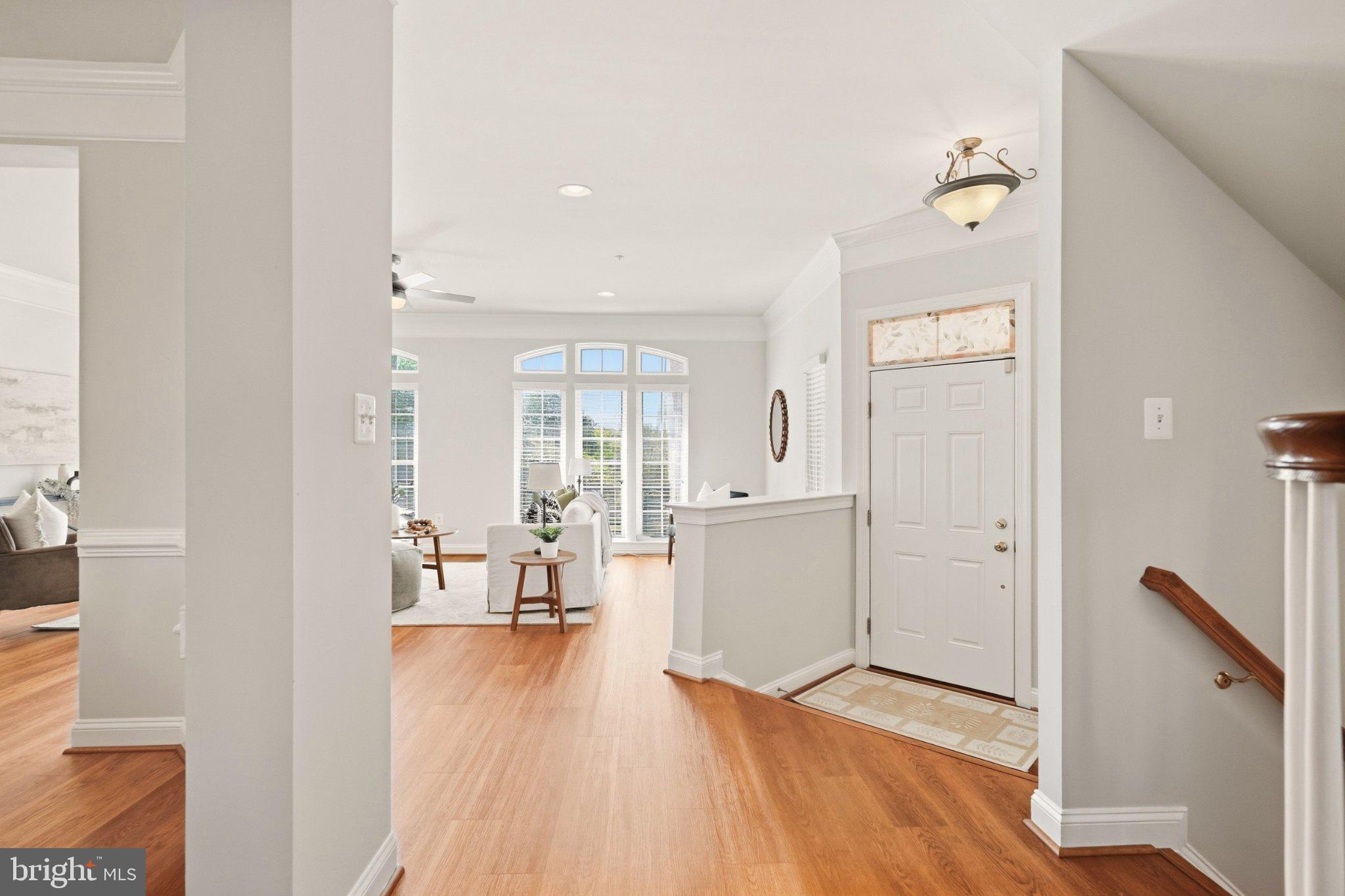 8731 LAKE EDGE DRIVE