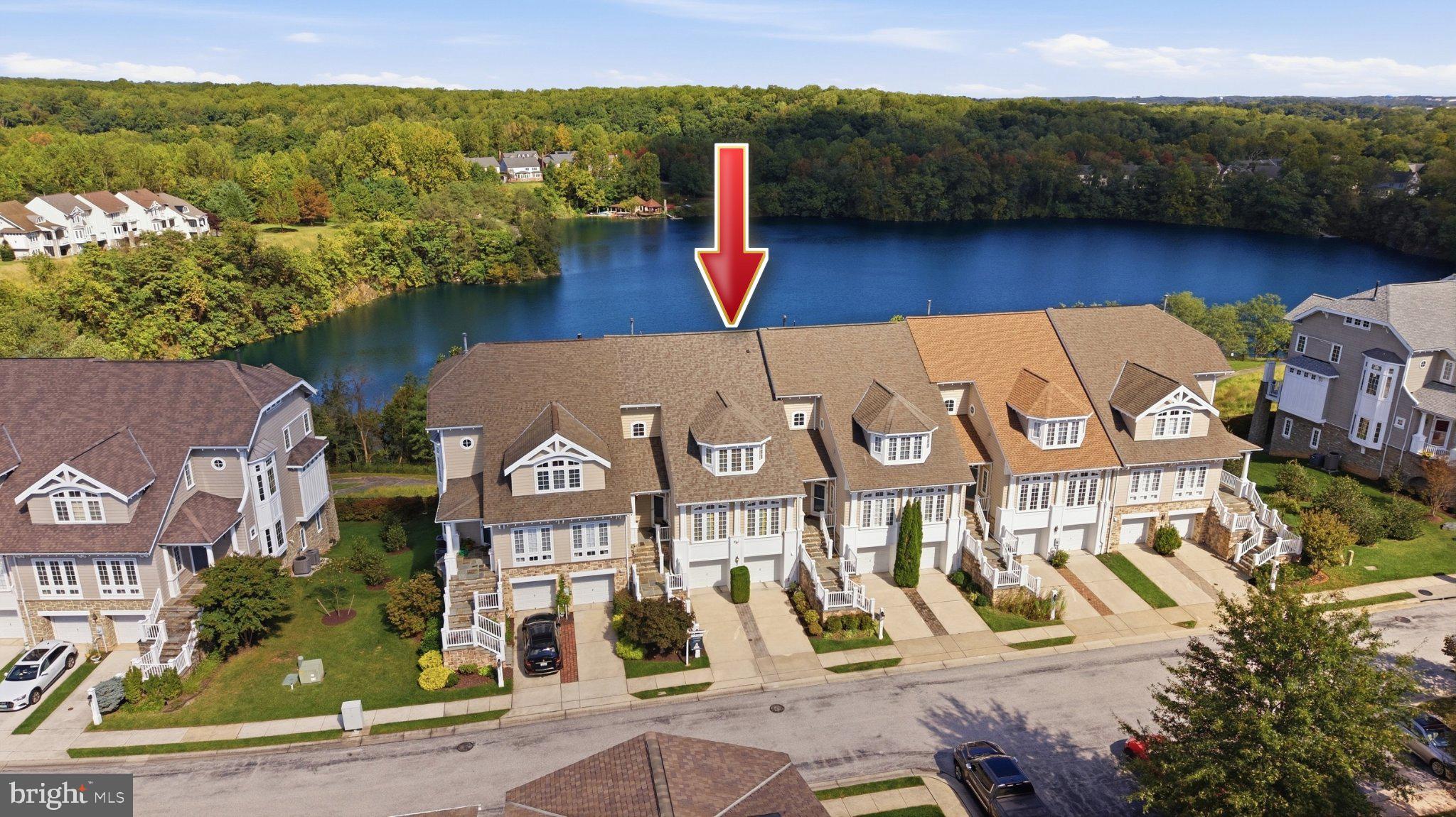 8731 LAKE EDGE DRIVE