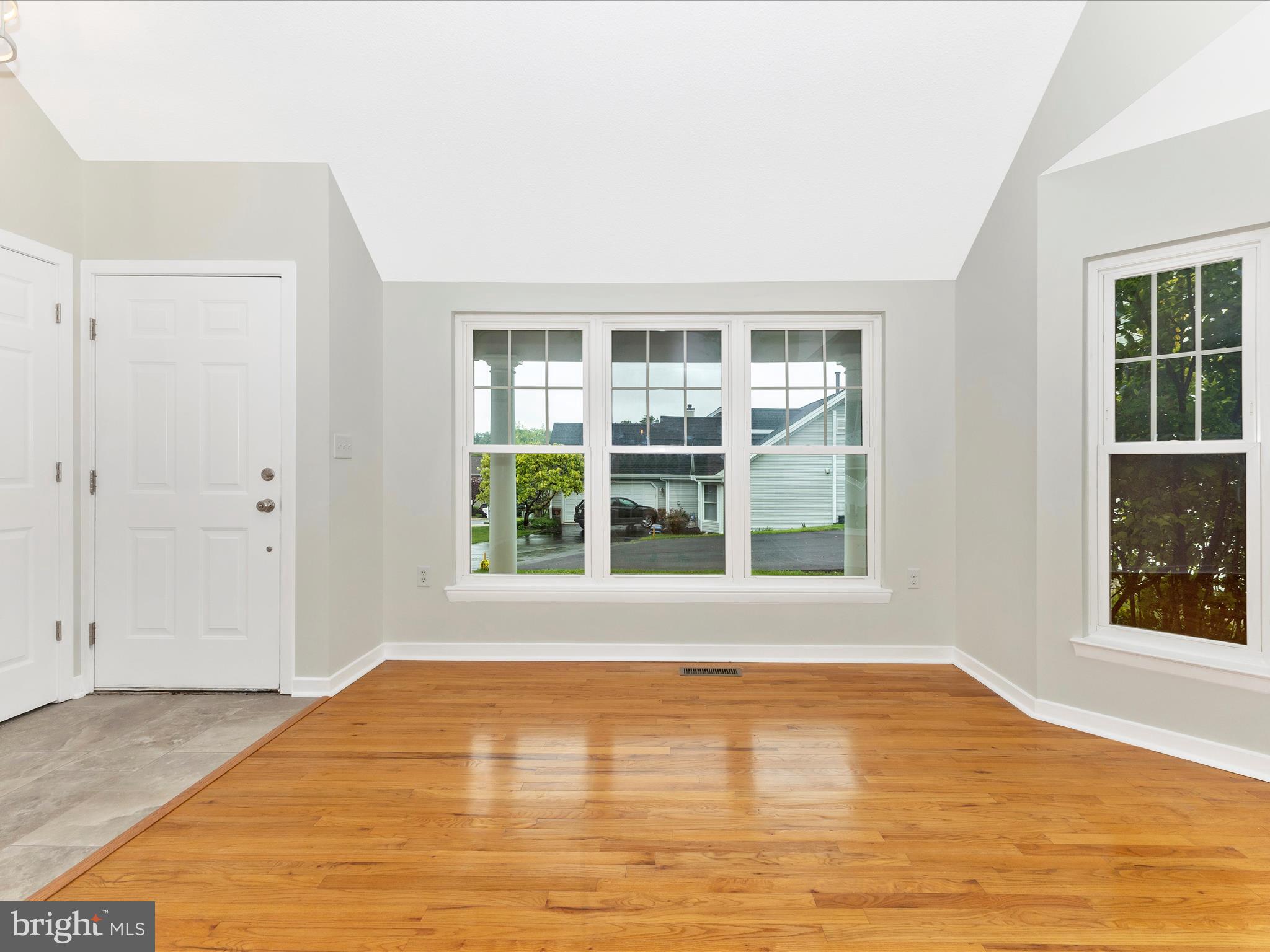 5605 BOBOLINK TRAIL
