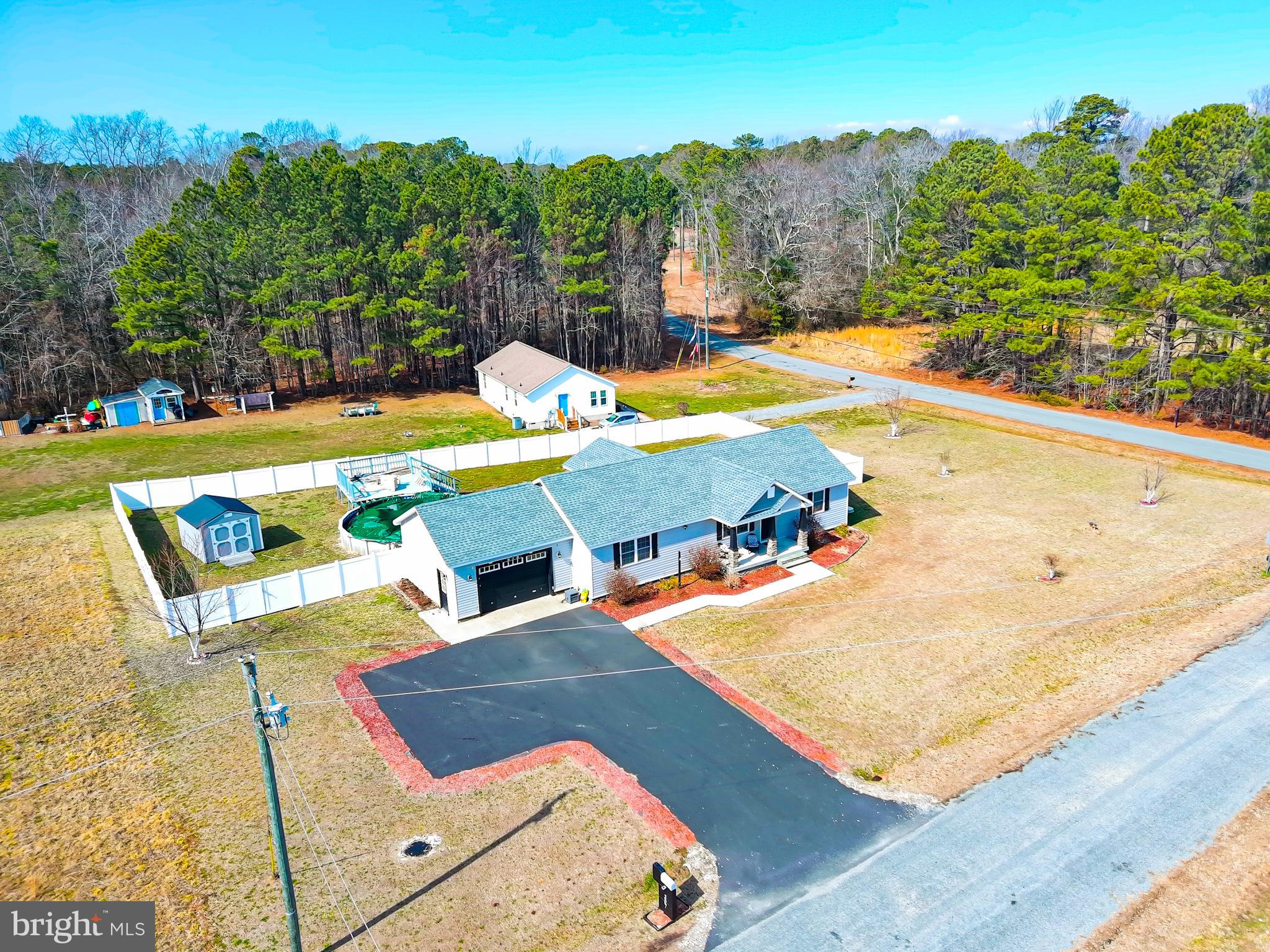 CABIN POINT - Residential