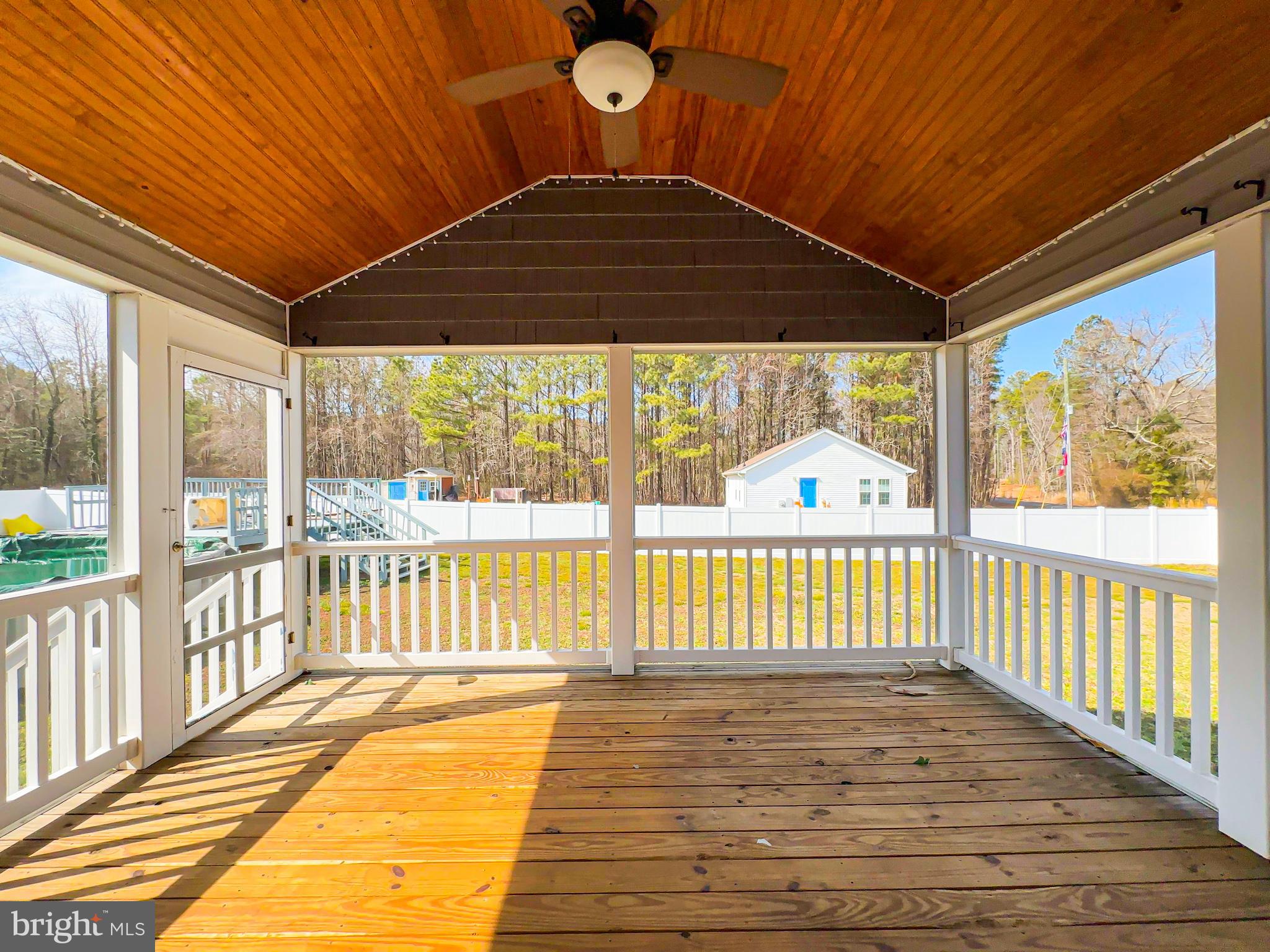 CABIN POINT - Residential