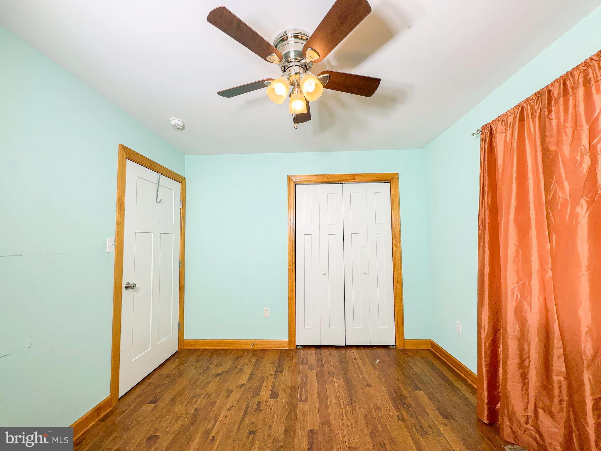 CABIN POINT - Residential