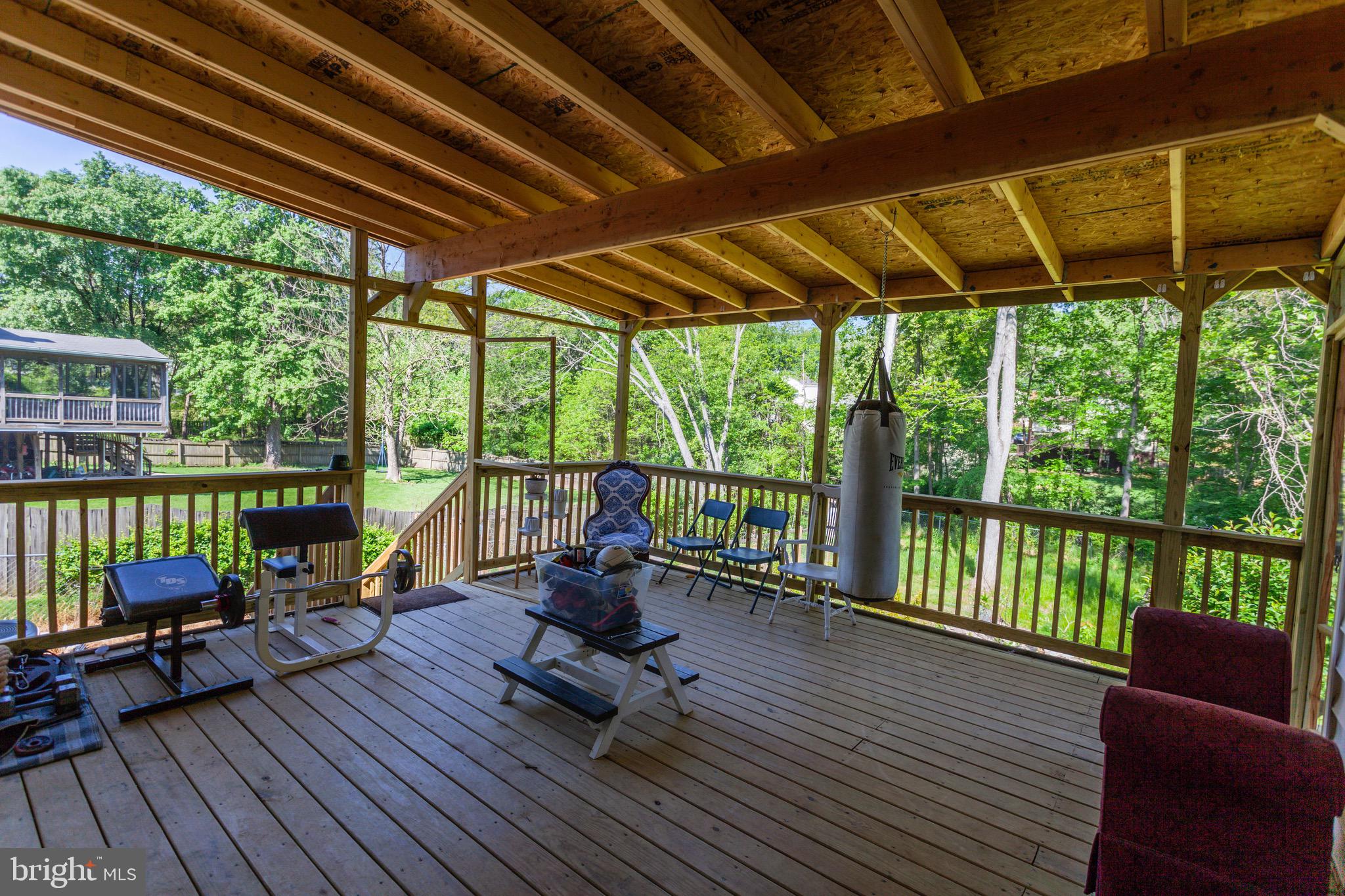 VISTA WOODS - Residential