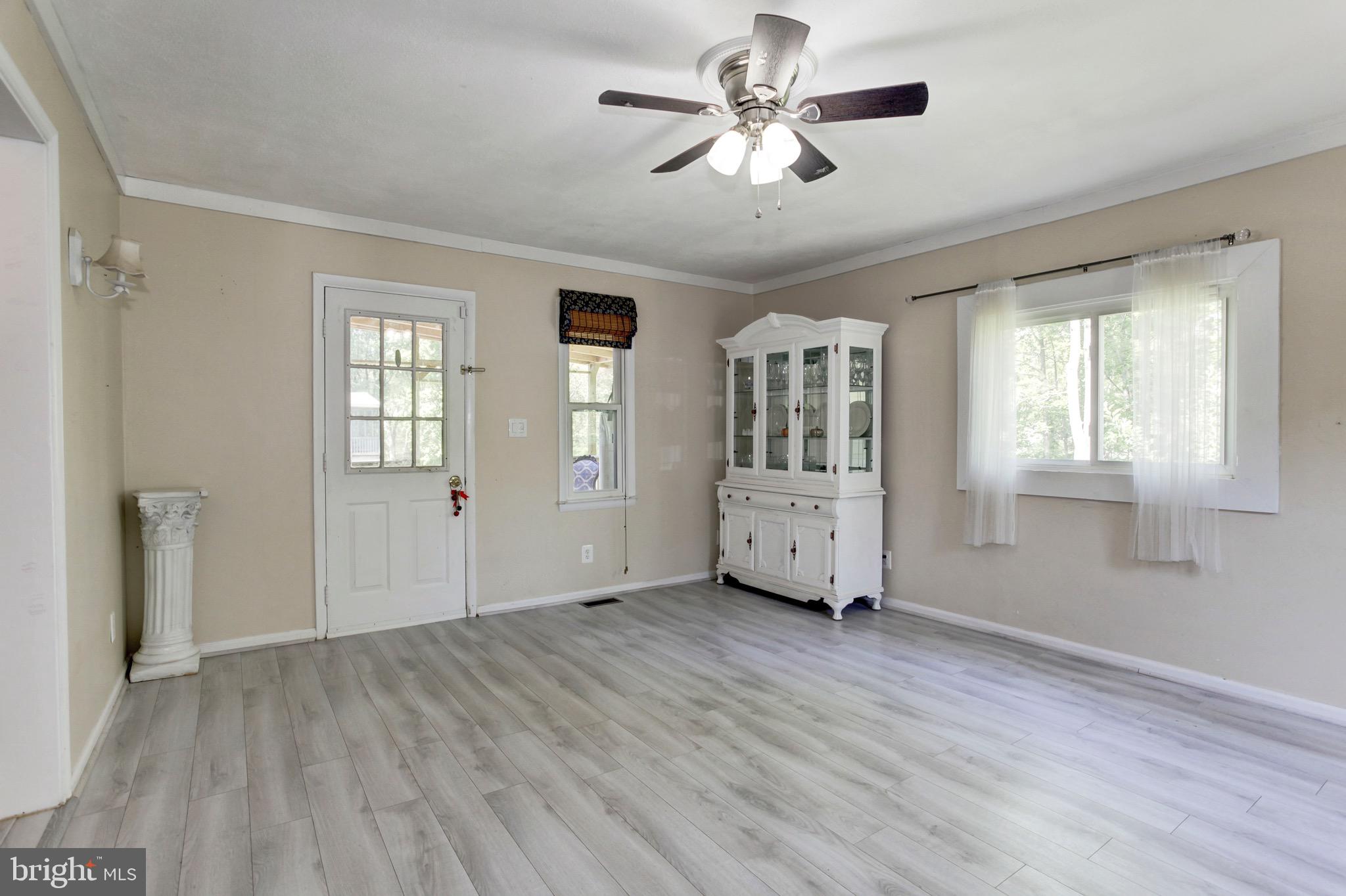 VISTA WOODS - Residential