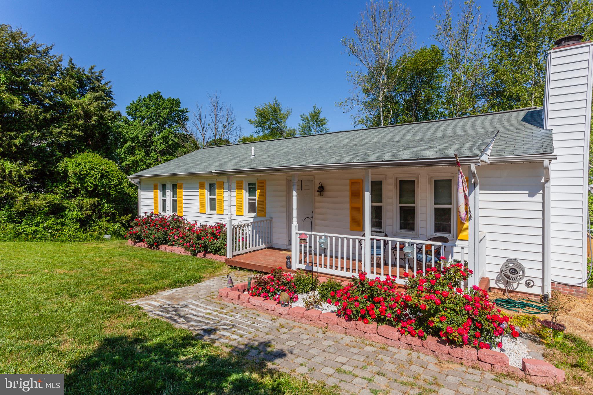 VISTA WOODS - Residential