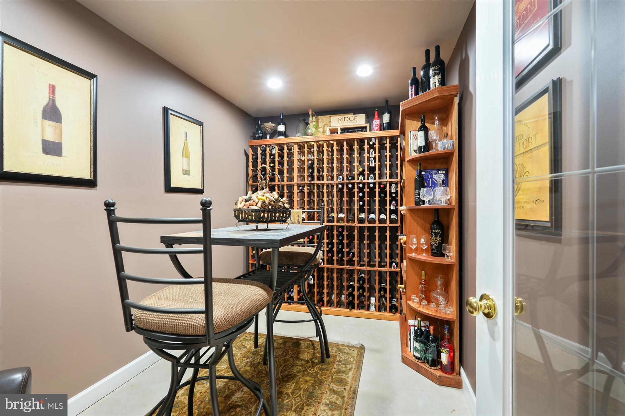 KING FARM WATKINS POND - Residential